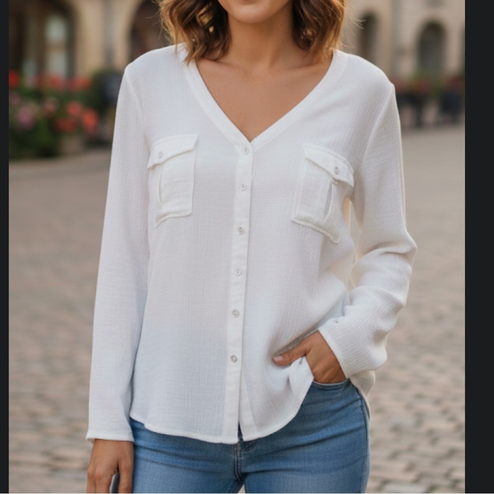 Coveted Clothing White Crinkle Gauze Lace-Up Roll Tab Sleeve Top - Medium NWT